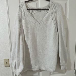 Women’s white sweater